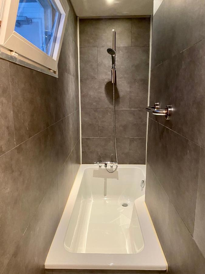 Céline - De La Gare Hotel 3*
